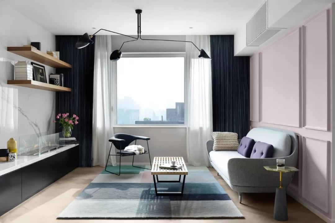 “家里其实并不需要客厅“|推翻传统的「沙发+茶几+电视」