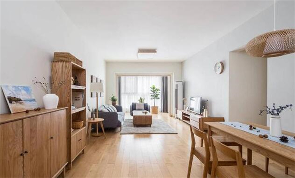 贴墙纸好还是刷乳胶漆？千万别被骗了