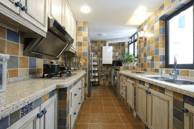 厨房虽小，插座布局学问大