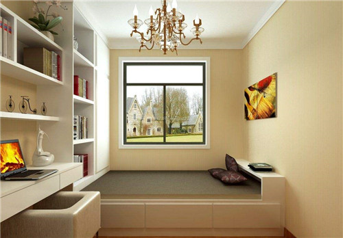 榻榻米连着书桌衣柜一起做，实用极了！