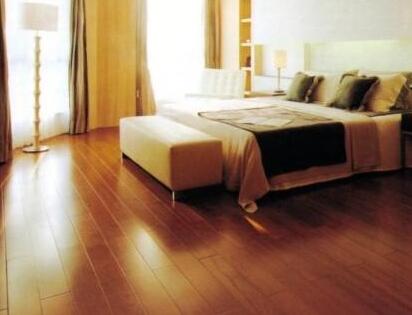 实木复合地板的甲醛排除方法