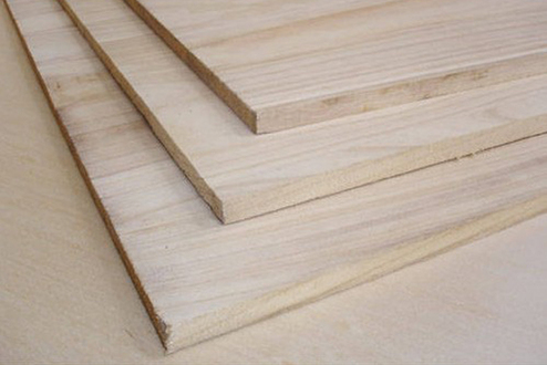 福晶专家告诉您生态板变色原因